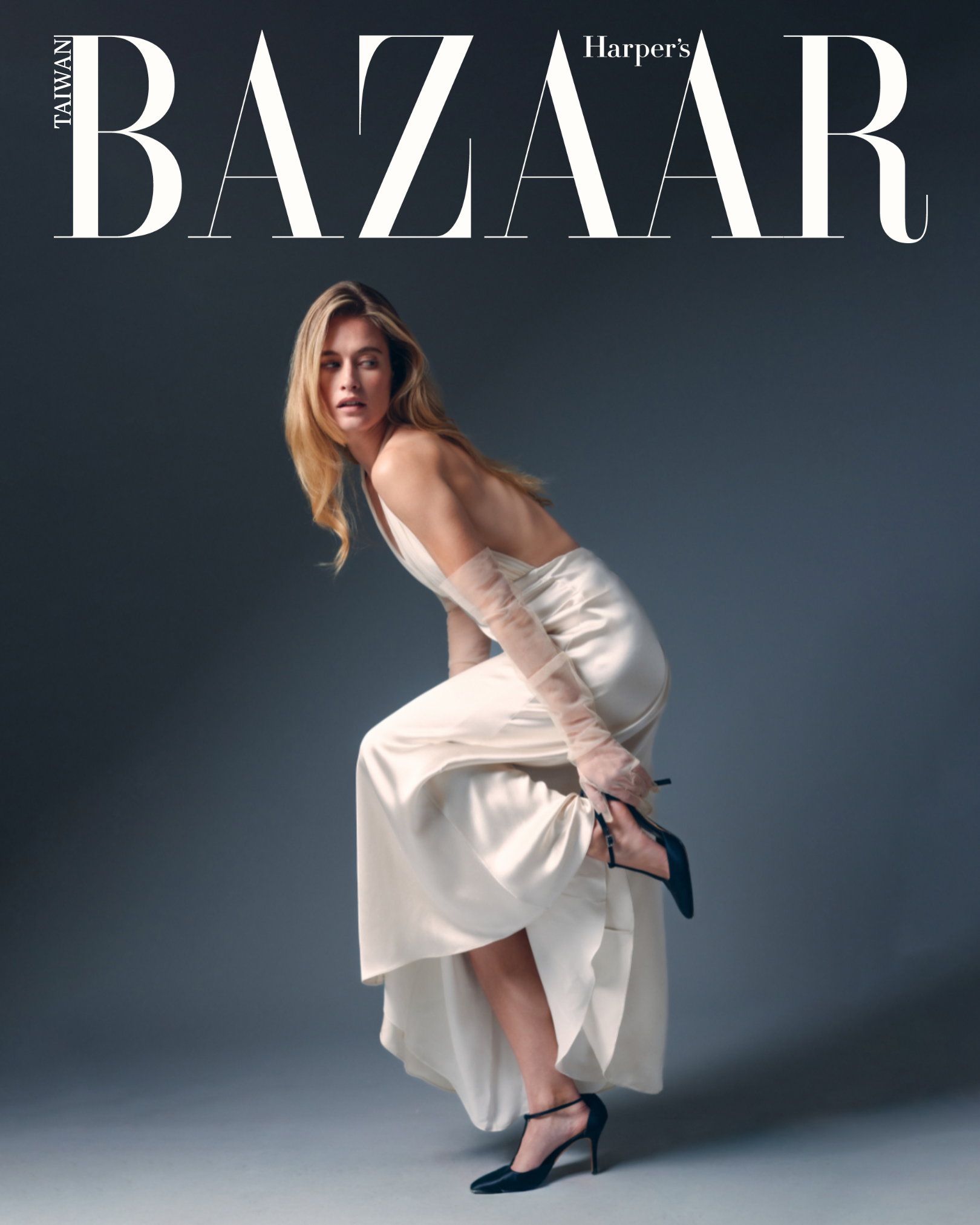 Harper's Bazaar Taiwan "從台北到紐約工坊的極致轉身，旅美設計師Mina Chen創立「M’RHEN」將紐約極簡融合台灣頂級工藝重塑當代女性的定義"